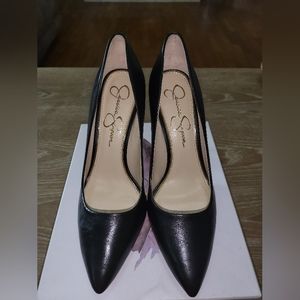 Jessica Simpson Black Pumps (NEW)